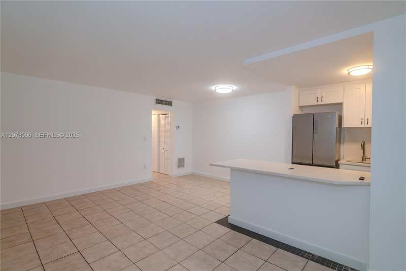 921 Jefferson Ave # 3C, Miami Beach FL 33139