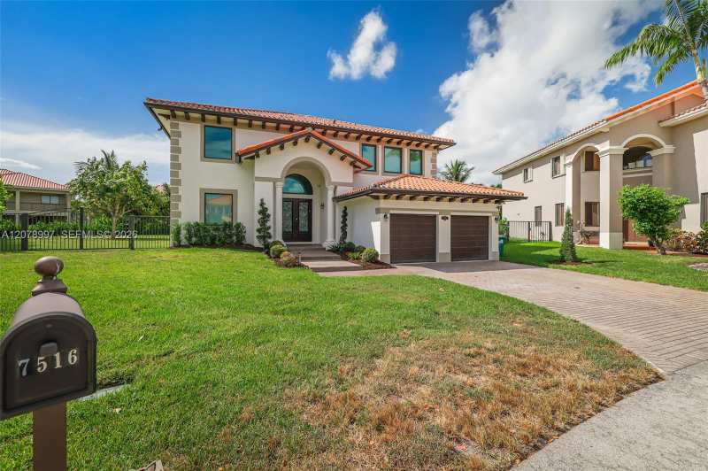 7516 SW 190th St, Cutler Bay FL 33157