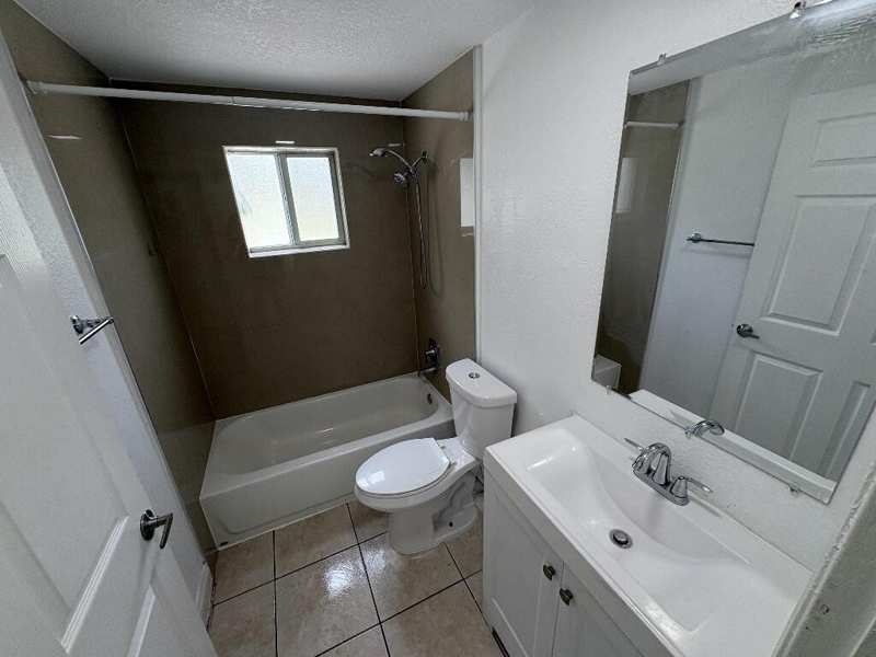 4271 NW 5TH Street # 128, Plantation FL 33317