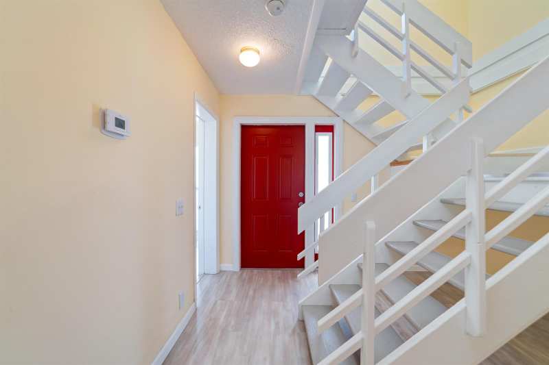 276 SUNSHINE Drive, Coconut Creek FL 33066