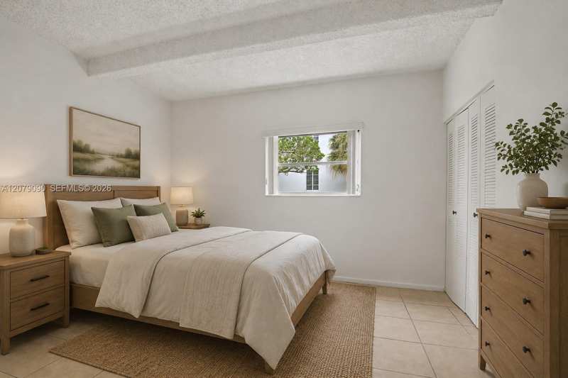 7500 SW 59th Pl # 106, South Miami FL 33143