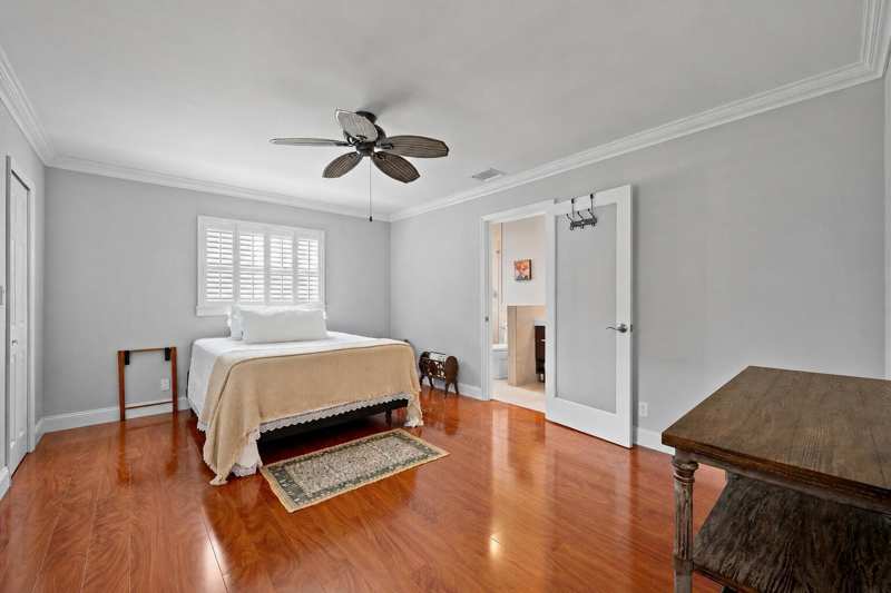 206 Lake Susan Lane, West Palm Beach FL 33411