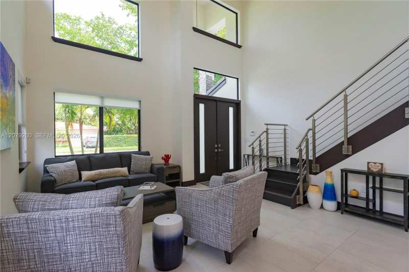 5778 SW 33rd St, Miami FL 33155