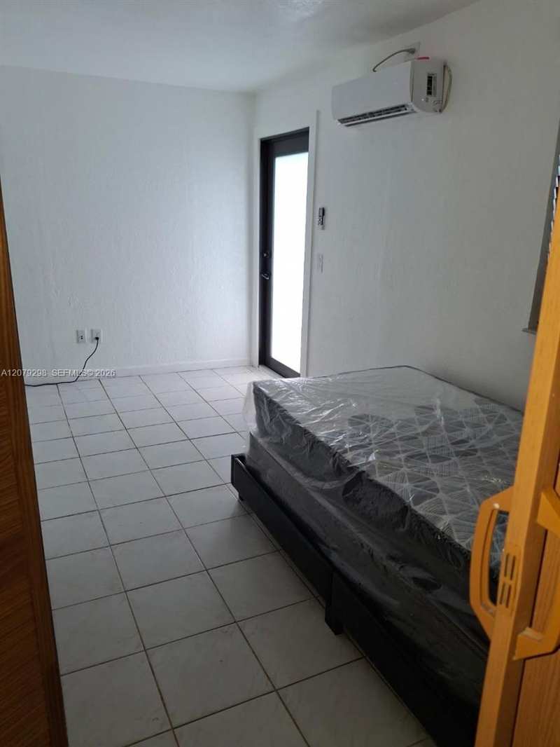735 Sultan Ave # 1, Opa-Locka FL 33054