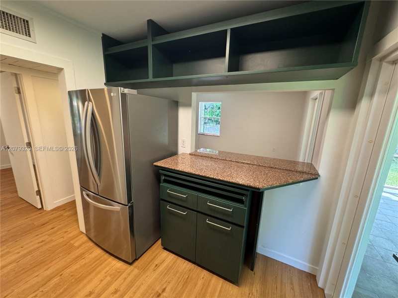 5765 SW 48th St, Miami FL 33155