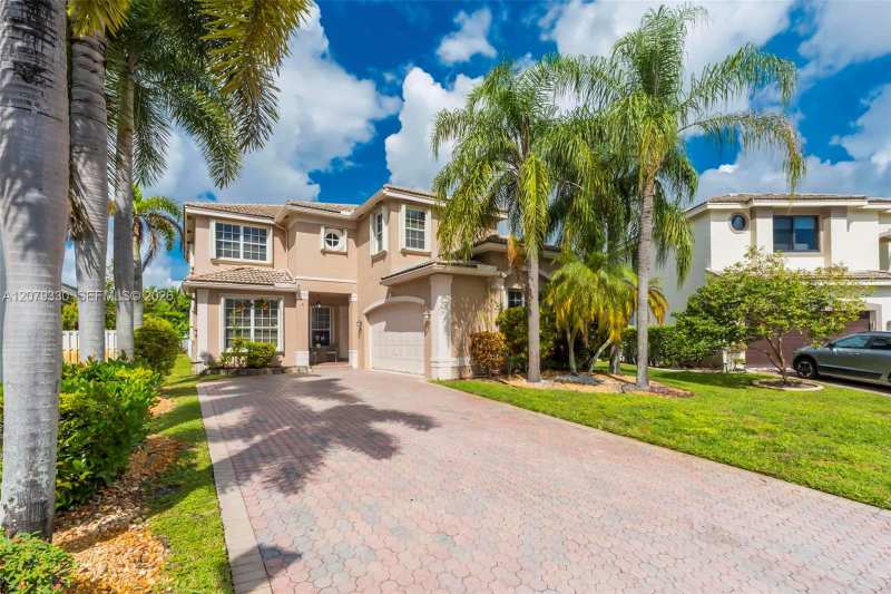 2566 SW 158th Ave, Miramar FL 33027