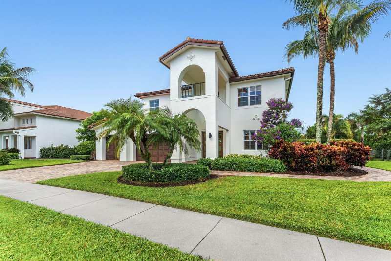 141 UMBRELLA Place, Jupiter FL 33458