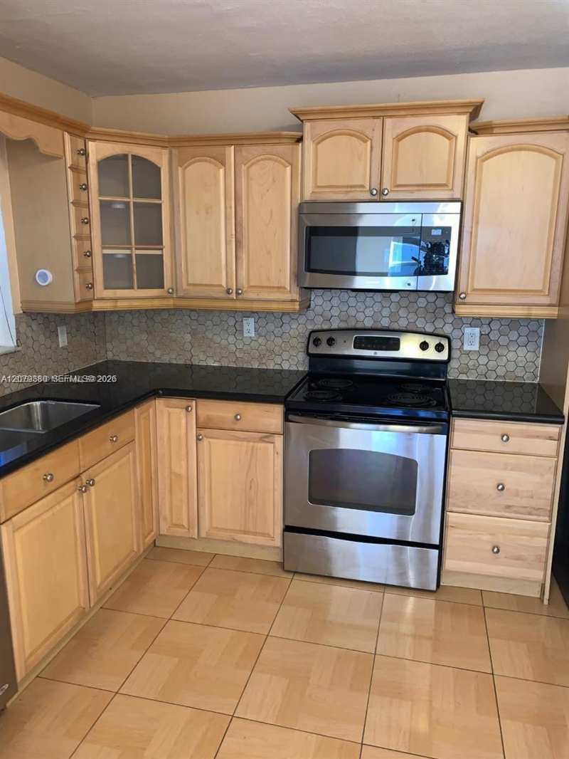 4524 SW 54th St, Dania Beach FL 33314