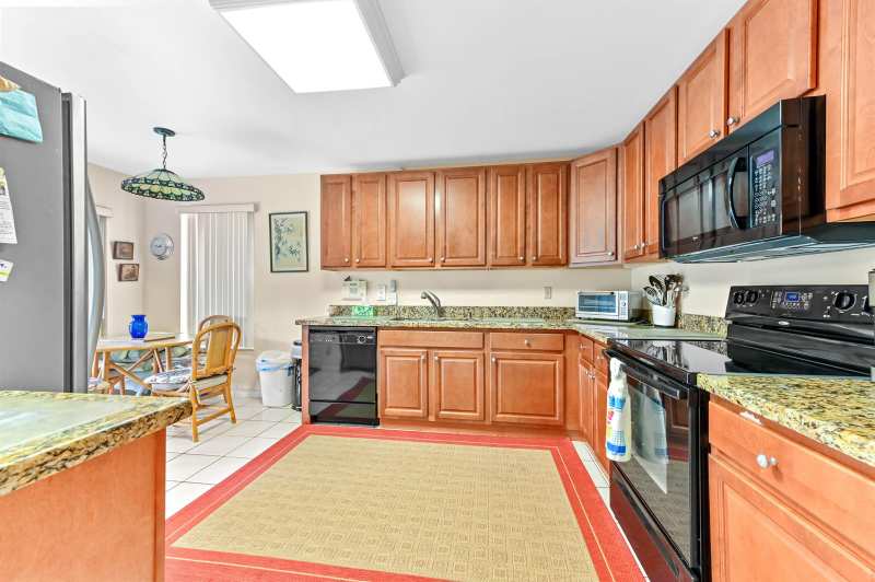 3385 Jog Park Drive, FL 33467