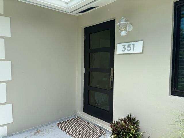 351 MARS Avenue, Tequesta FL 33469