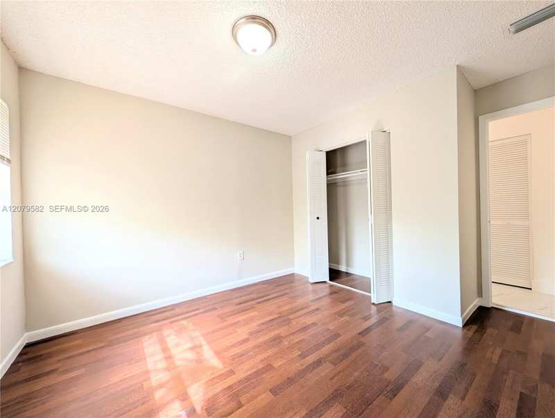 58 SW 14th Ter, Homestead FL 33030