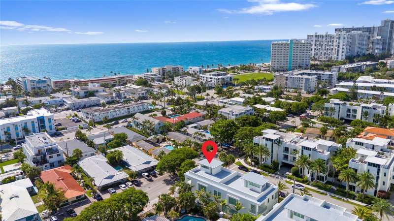 221 Shore Court, Lauderdale By The Sea FL 33308