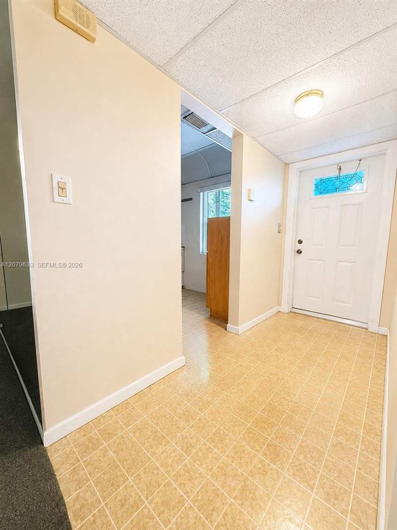 1035 Country Club Dr # 408, Margate FL 33063