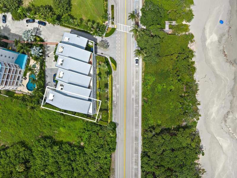 2050 S HIGHWAY A1A # 5, Jupiter FL 33477