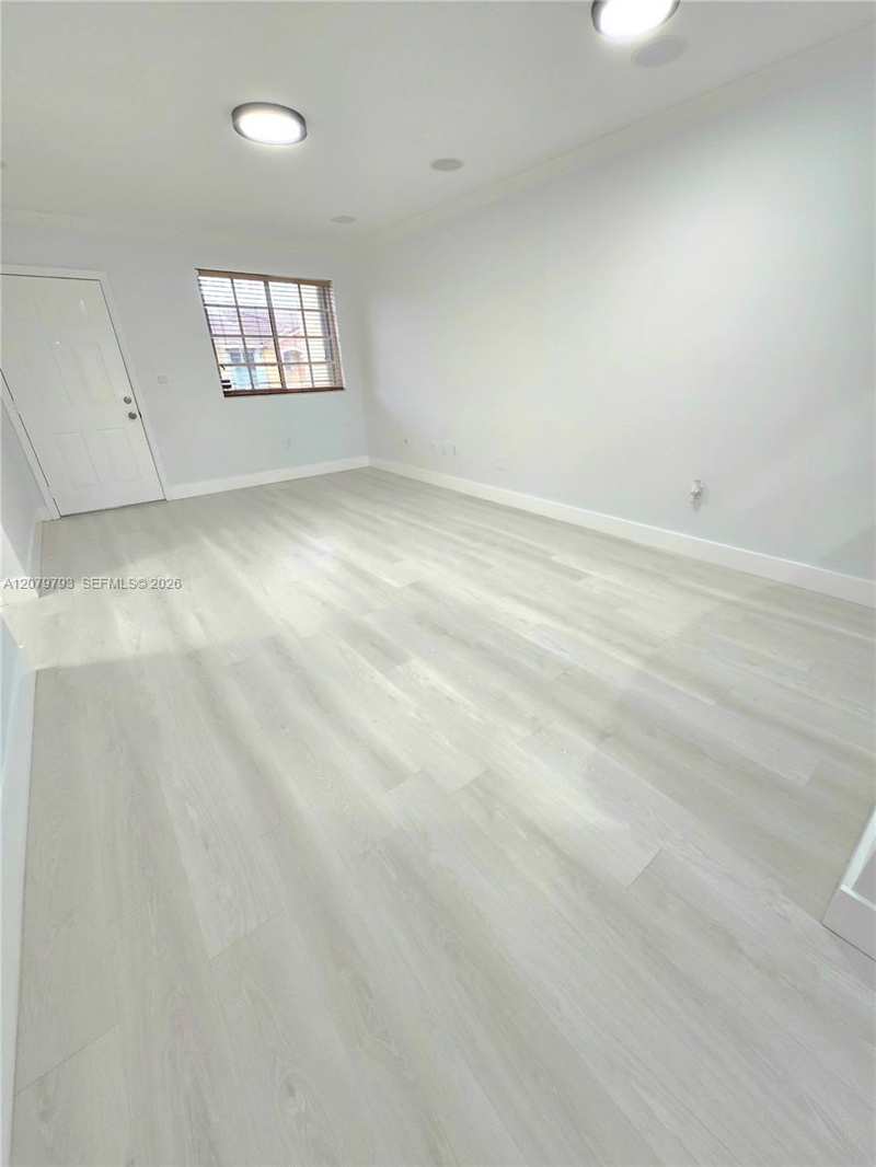 7175 NW 173rd Dr # 5, Hialeah FL 33015