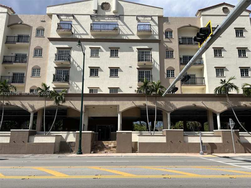 5271 SW 8th St # 313, Miami FL 33134