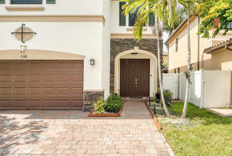 3548 W 88TH Street, Hialeah FL 33018