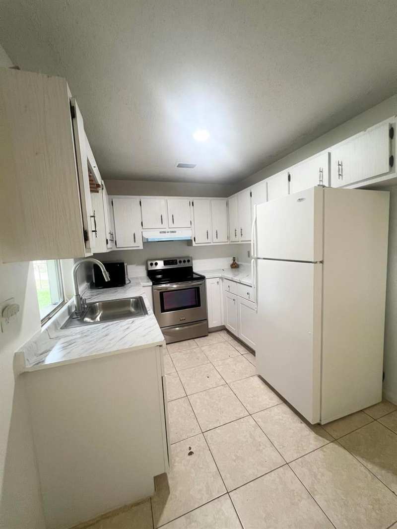1348 Riverside Circle, Wellington FL 33414