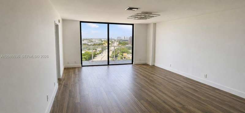 13499 Biscayne Blvd, North Miami FL 33181