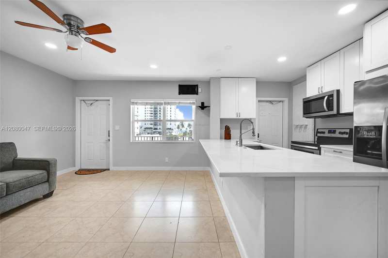 2600 S Ocean Dr # S311, Hollywood FL 33019