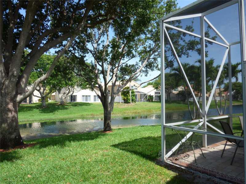 7614 COLONY LAKE Drive, Boynton Beach FL 33436