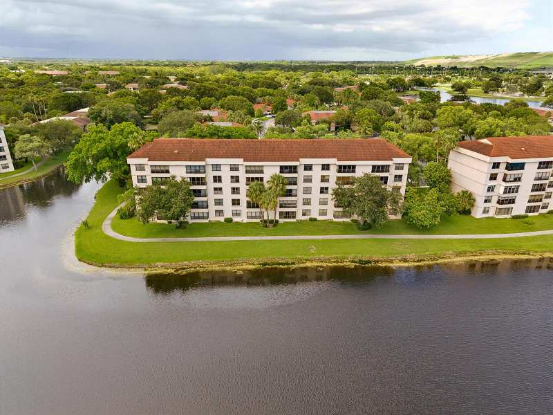 2768 Carambola Circle S # 506, Coconut Creek FL 33066