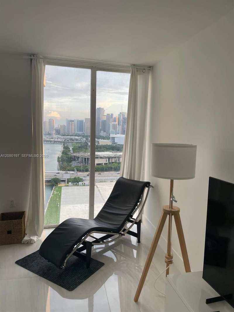 555 NE 15th St # 27K, Miami FL 33132