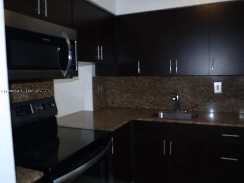 18790 NE 18th Ave # 231, Miami FL 33179