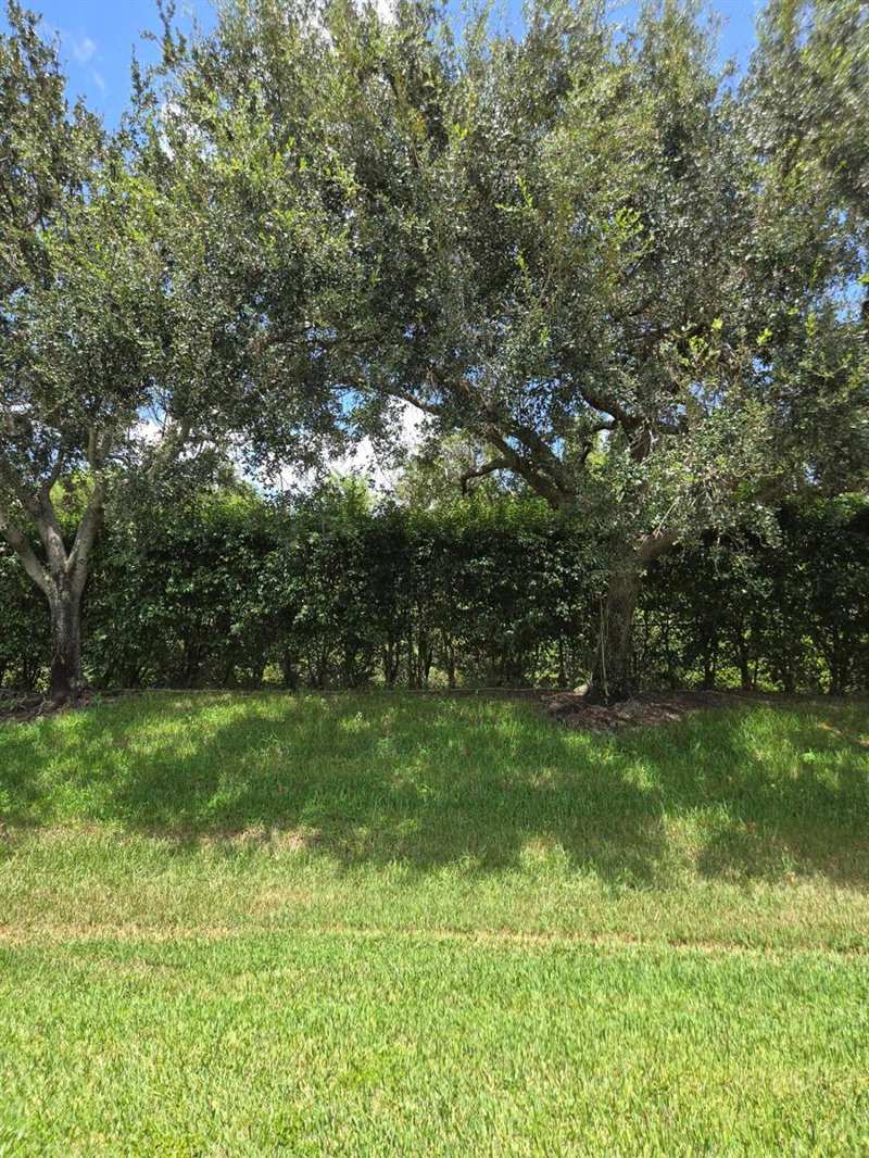 2680 CLIPPER Circle, West Palm Beach FL 33411
