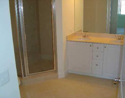 1 Renaissance Way Apt 115, Boynton Beach FL 33426