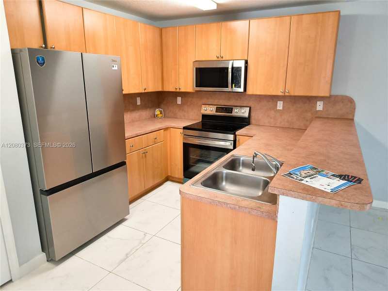 22911 SW 88th Pl # 21, Cutler Bay FL 33190