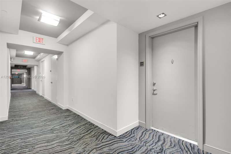 950 Brickell Bay Dr # 2203, Miami FL 33131