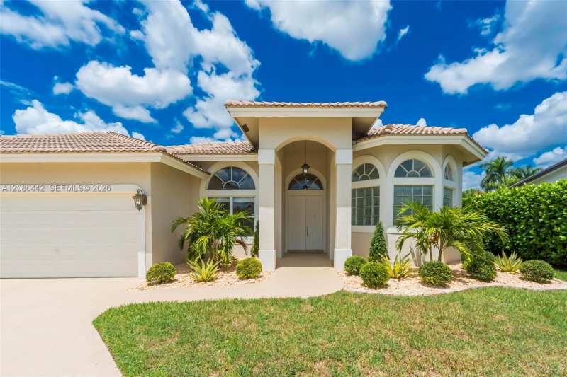 171 SW 101st Ave, Plantation FL 33324