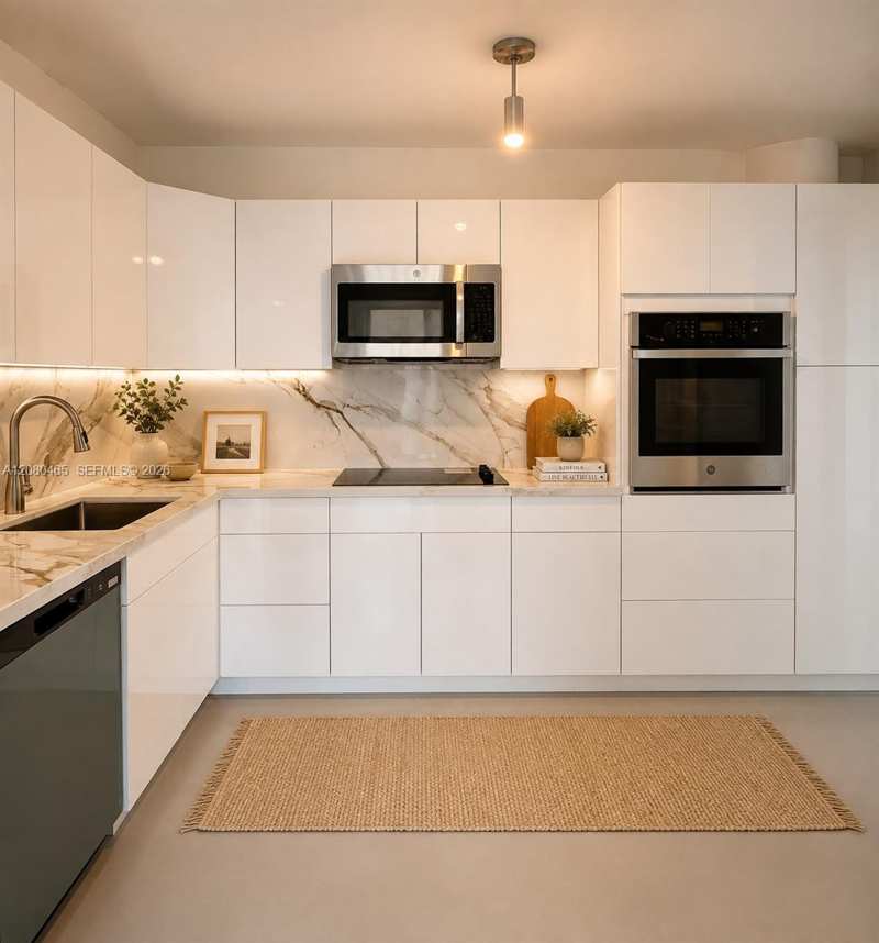 900 Bay Dr # 722, Miami Beach FL 33141