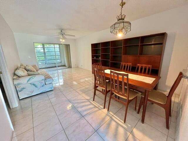 120 Lake Meryl Drive # 220, West Palm Beach FL 33411