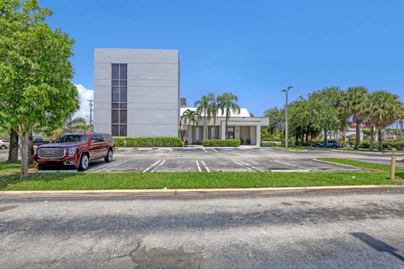 2701 OKEECHOBEE Boulevard, West Palm Beach FL 33409