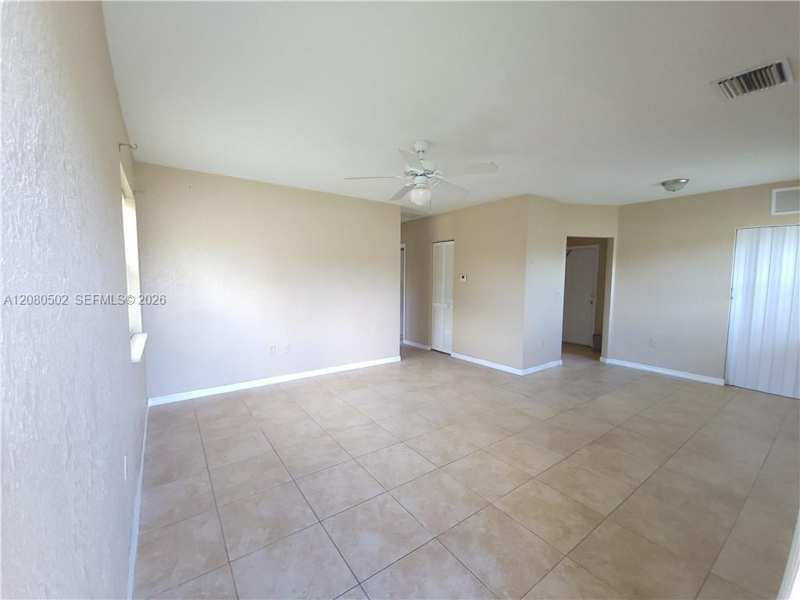 2400 NW 152nd St, Miami Gardens FL 33054