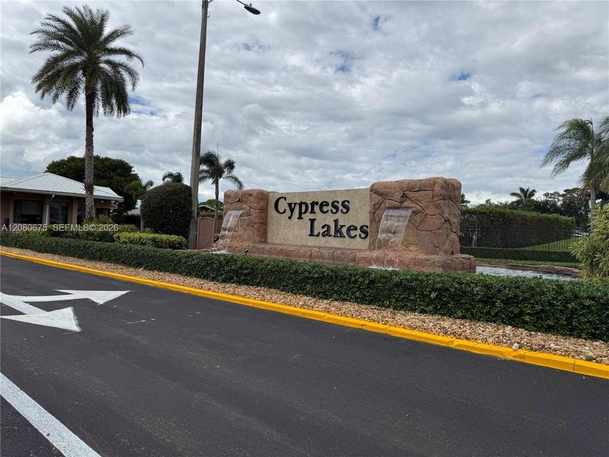 3518 Cypress Trl # 107, West Palm Beach FL 33417
