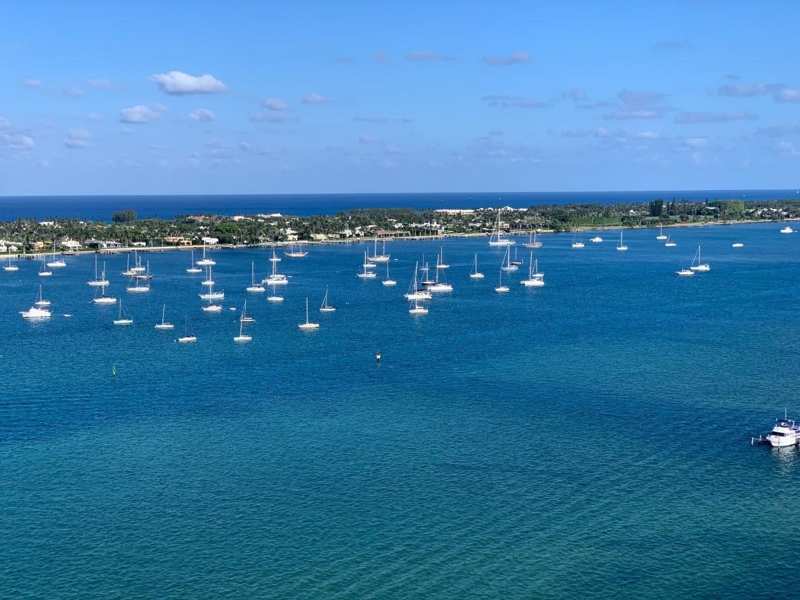 5200 N Flagler Drive # 2205, West Palm Beach FL 33407
