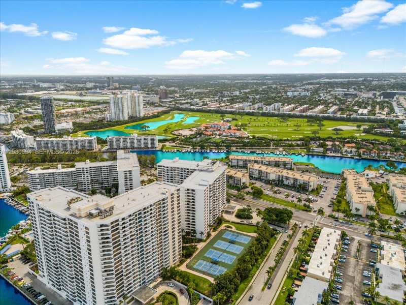 500 Three Islands Blvd # 618, Hallandale Beach FL 33009
