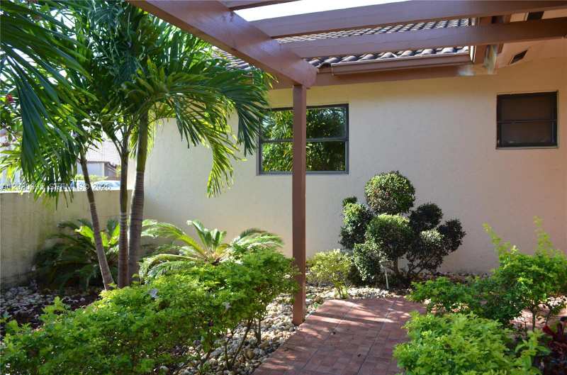 11336 SW 86th Ln # 0, Miami FL 33173