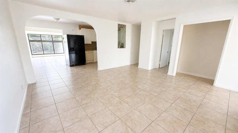 360 NW 65TH Avenue, Plantation FL 33317