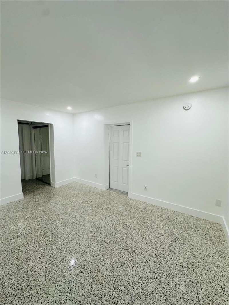 9170 Caribbean Blvd, Cutler Bay FL 33157