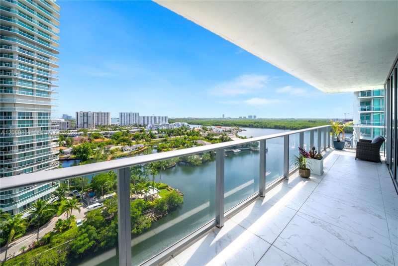 300 Sunny Isles Blvd # 1208, Sunny Isles Beach FL 33160