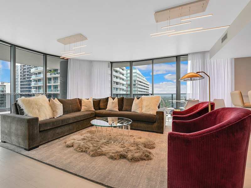 1000 Brickell Plz # 3402, Miami FL 33131