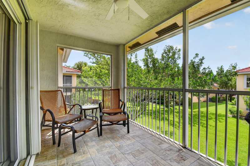 12447 Crystal Pointe Drive # 201, Boynton Beach FL 33437
