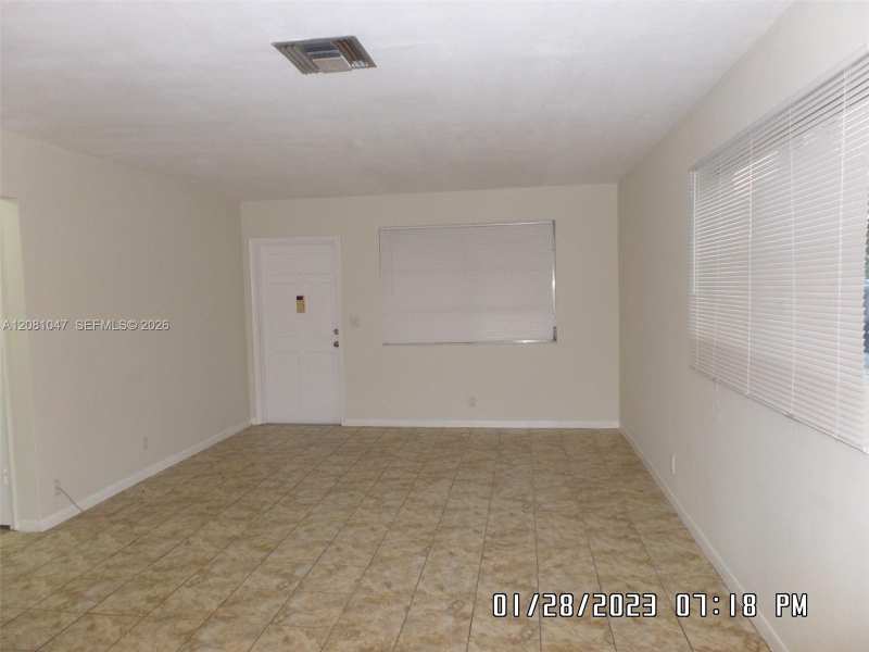 2222 Jackson St # 1E, Hollywood FL 33020