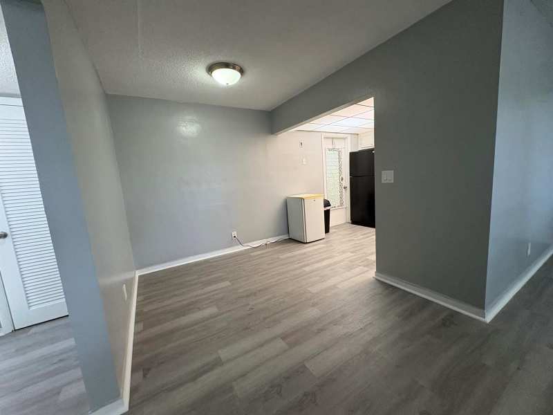 2031 DEWEY Street # 101, Hollywood FL 33020