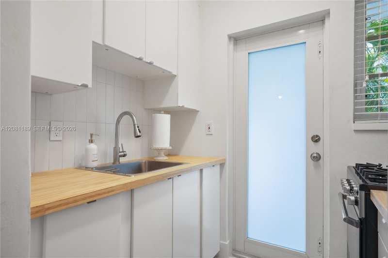 750 Espanola Way # 6, Miami Beach FL 33139