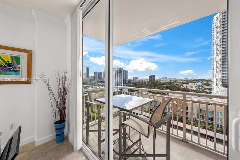 2000 N Bayshore Dr # 1502, Miami FL 33137
